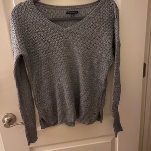 american eagle- long sleeve sweater